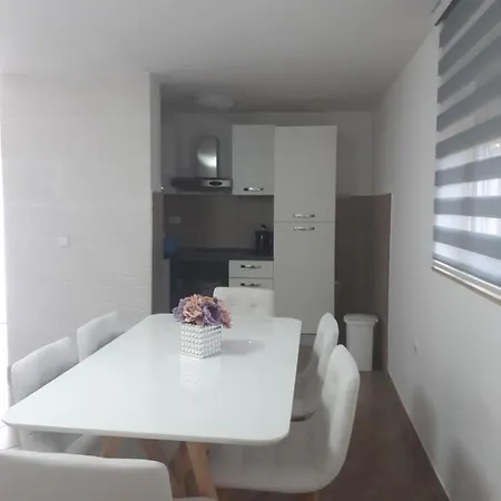 Apartman Jole 2 Appartement